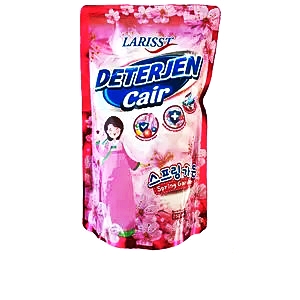 Larisst Detergent Cair Spring Garden 750mL